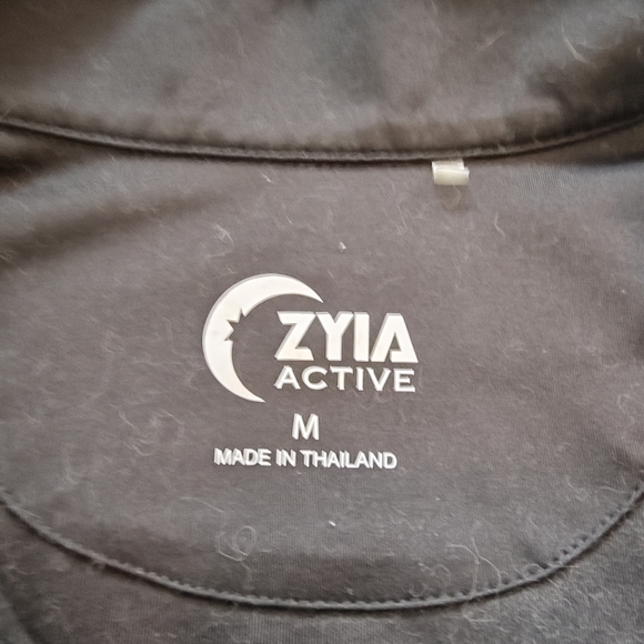 Zyia active 1/4 zip black long sleeve medium - Picture 2 of 4